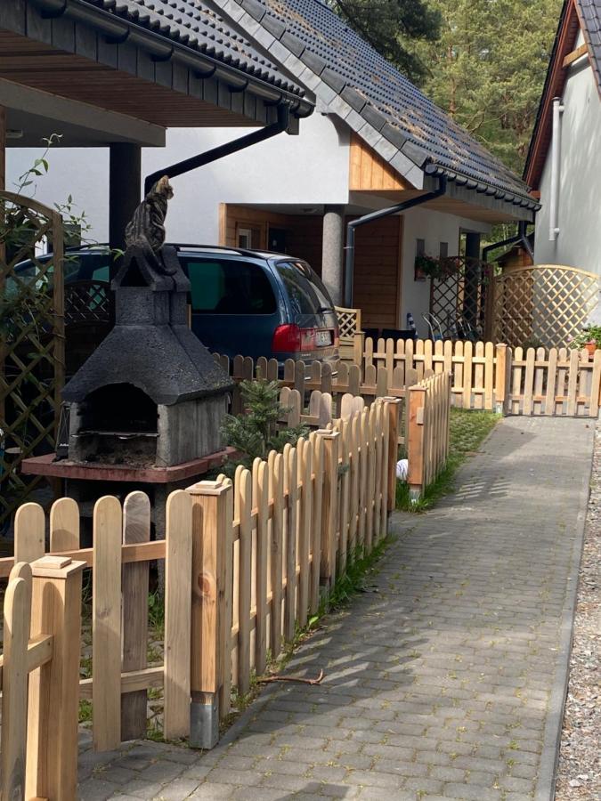 Domek Na Lesnej Pogorzelica  Kültér fotó