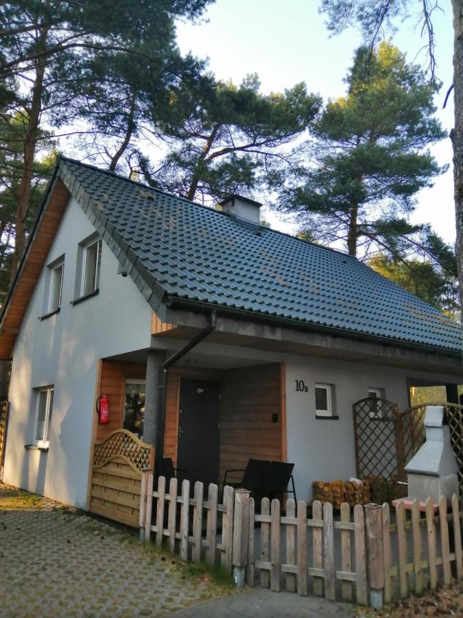 Domek Na Lesnej Pogorzelica  Kültér fotó